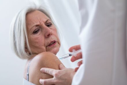 Diese 7 Impfungen sind für Ältere wichtig